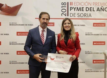 REBI SLU: La empresa Amatex, empresa madre del Grupo, recibe el galardón ‘Premio Pyme del Año del Santander y la Cámara de España’