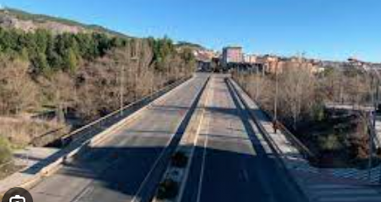 REBI SLU: Labores de asfaltado en el tramo de la A-40, a la entrada de Cuenca