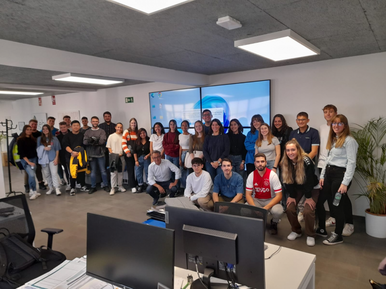 REBI SLU: Los alumnos de Instalaciones del grado de Arquitectura Técnica y Edificación de la Universidad de Alcalá visitan la Red de Calor de Guadalajara